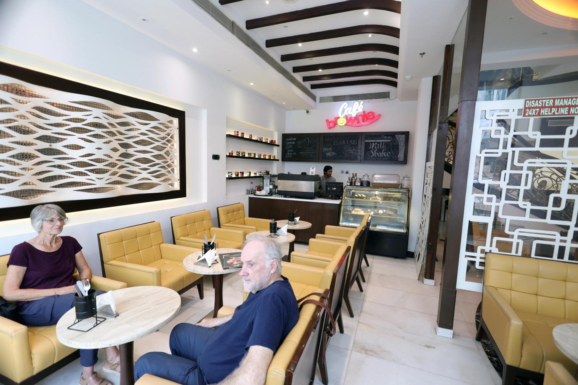 Grand Godwin Near Railway Station Hotel 4*