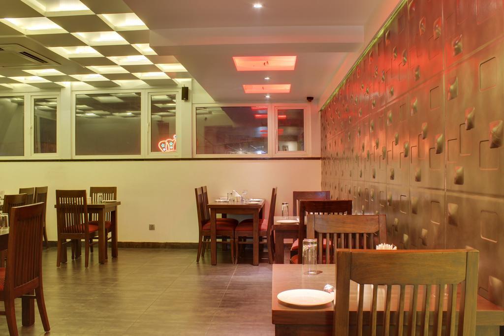 Grand Godwin - Complimentary Airport Pickup -near Ndls Railway Stn New Delhi